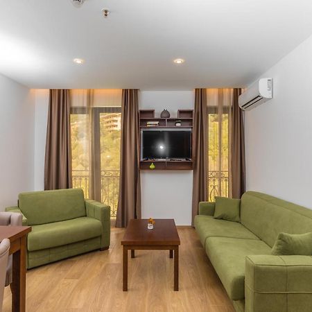 Hotel Plaza Lucice Петровац Экстерьер фото